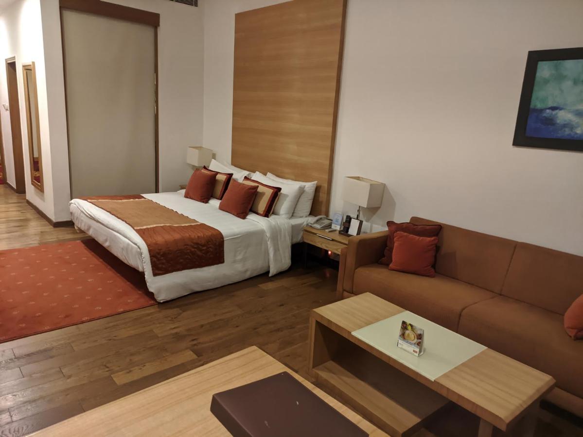 Fortune Select Global, Gurugram - Member Itc Hotels' Group Гургаон Экстерьер фото