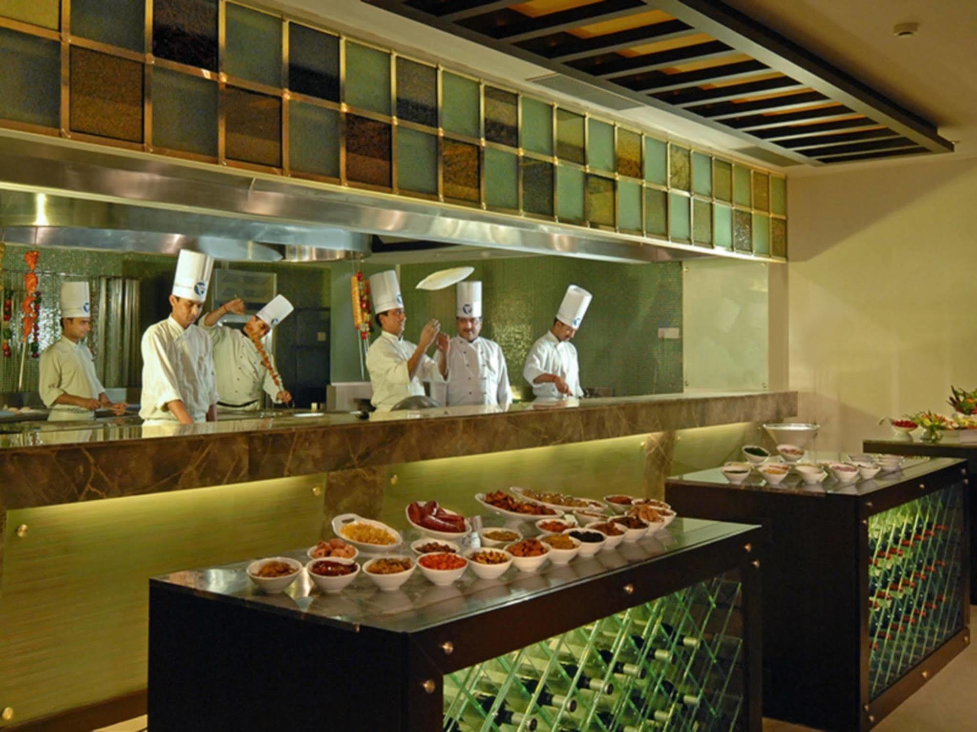 Fortune Select Global, Gurugram - Member Itc Hotels' Group Гургаон Экстерьер фото